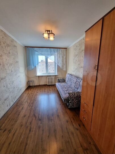 Комната 12 м² в 5-к., 9/9 эт.