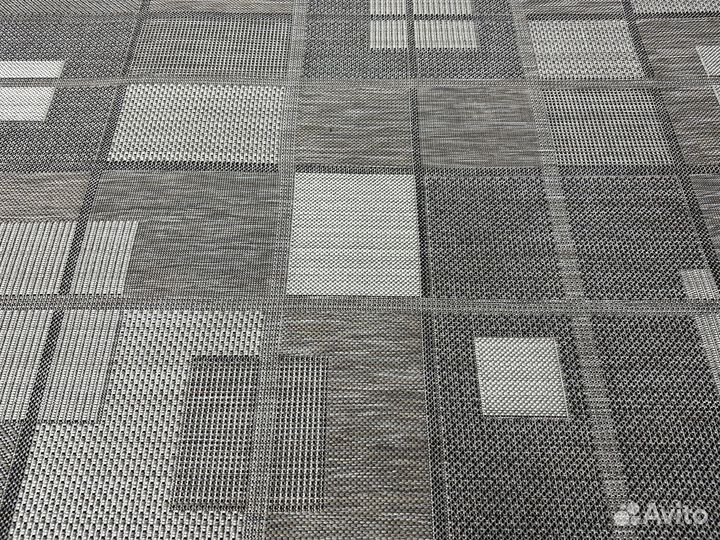 Ковер безворсовый 1.4х2