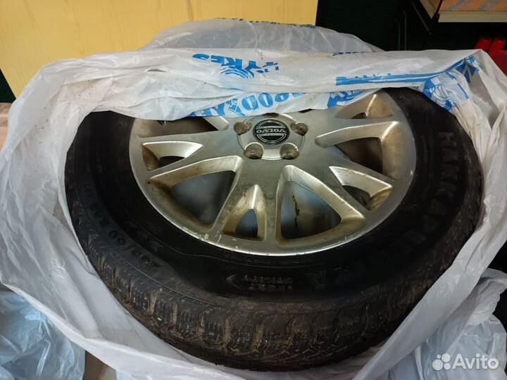 Диски Volvo xc90 r18 с зимней резиной
