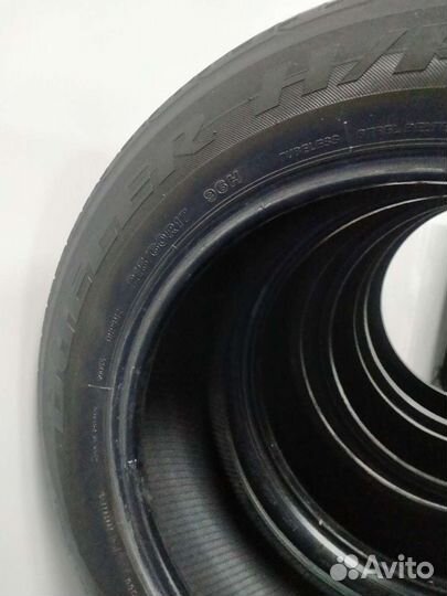 Bridgestone Dueler H/P Sport 215/60 R17 96H