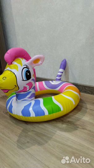 Детский плавательный круг