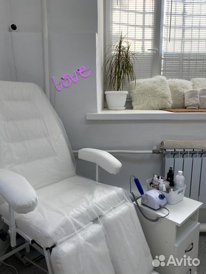 Маникюр/Педикюр/Наращивание