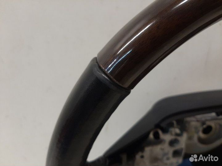 Руль Toyota Land Cruiser 200 2016