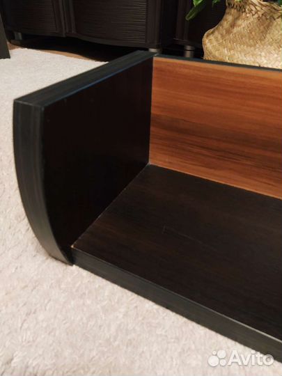 Полка настенная навесная деревянная