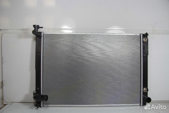 Радиатор охлаждения Lexus RX350
