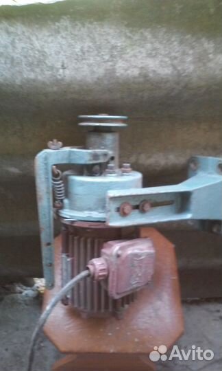 Электропривод швейной машинки