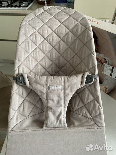 Шезлонг babybjorn