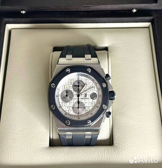 Часы Audemars Piguet Royal Oak Offshore Chronograp