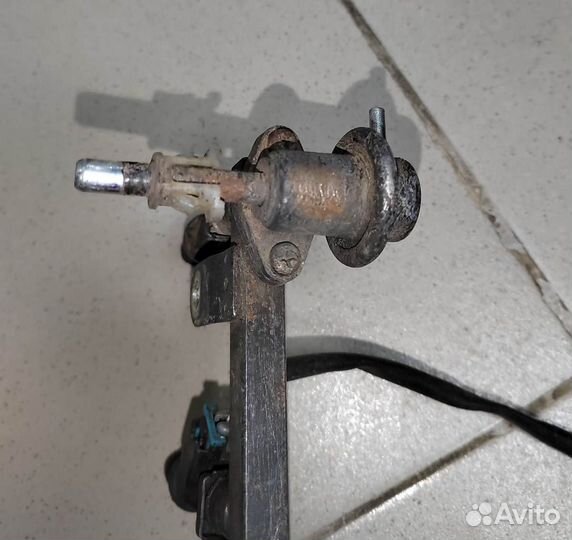 Форсунки топливные Chevrolet Lanos № 96334808