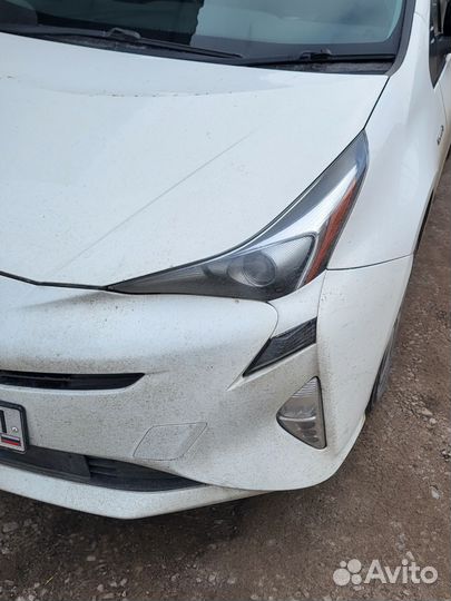 15-19 приус 50 накладки на фары prius 50 55