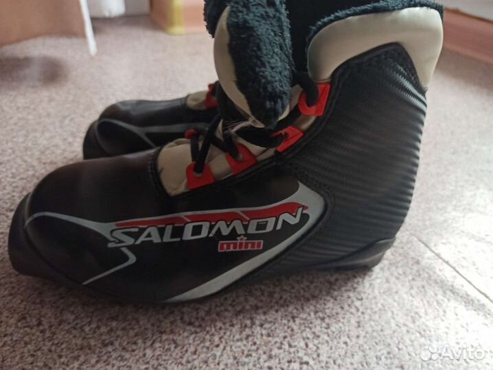 Лыжные ботинки salomon sns