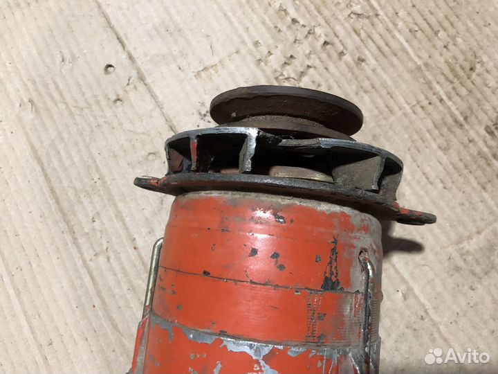 Генератор на трактор Мтз, Юмз, Т-40