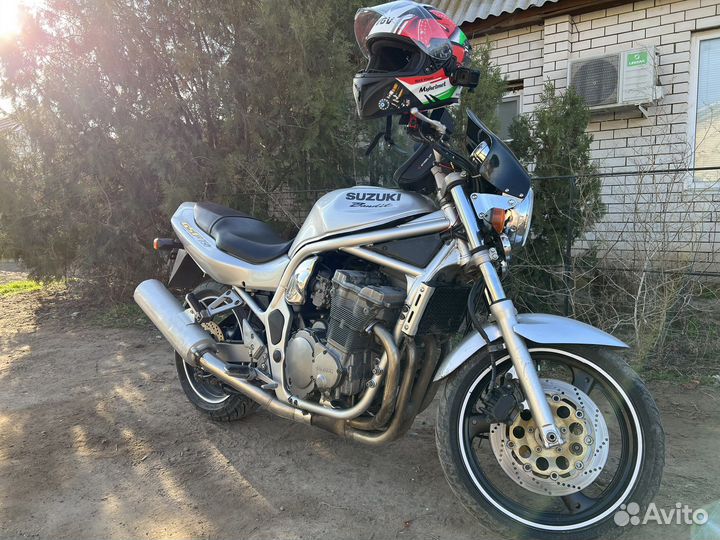Suzuki GSF750 bandit