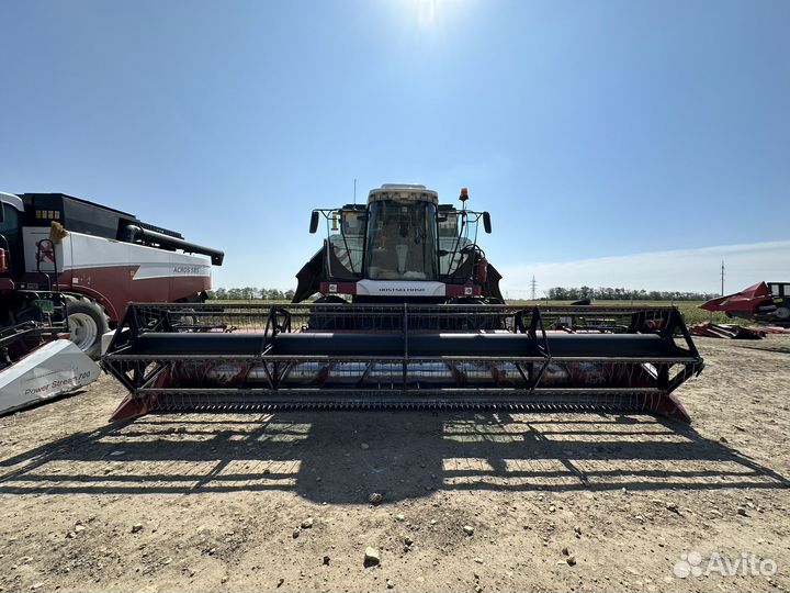 Комбайн Ростсельмаш Acros 585, 2016