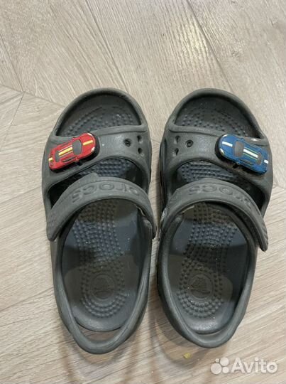 Сандалии crocs c7