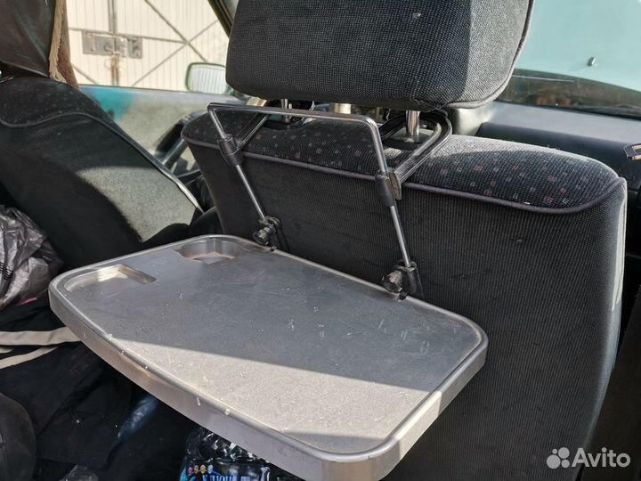 Автомобильный столик