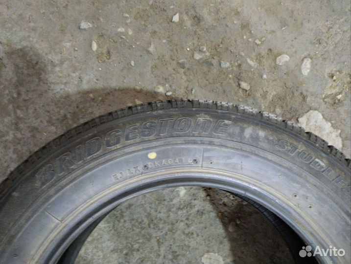 Bridgestone Blizzak Ice 185/65 R15