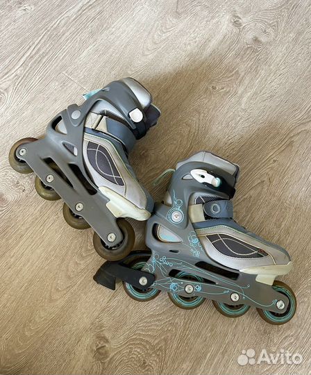 Роликовые коньки