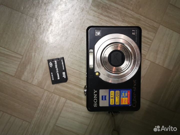 Фотоаппарат Sony Cyber Shot DSC-W100