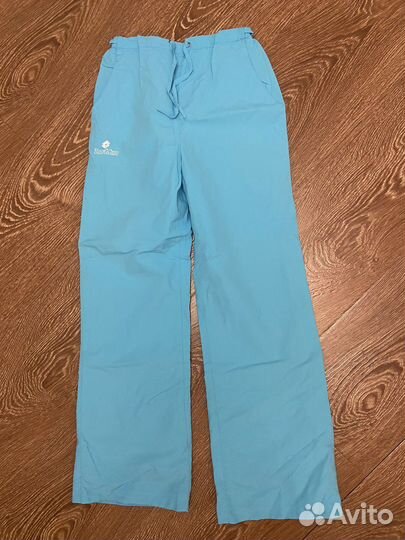 Костюм спортивный