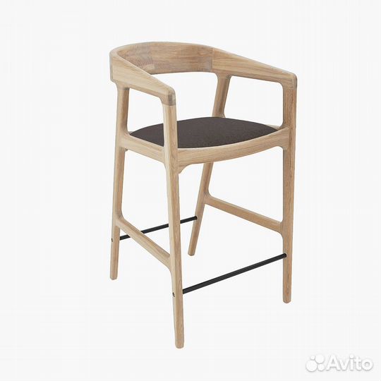 Стул полубарный ''Вардо'' из массива дуба