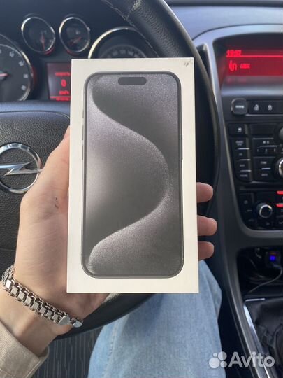 iPhone 15 Pro, 128 ГБ