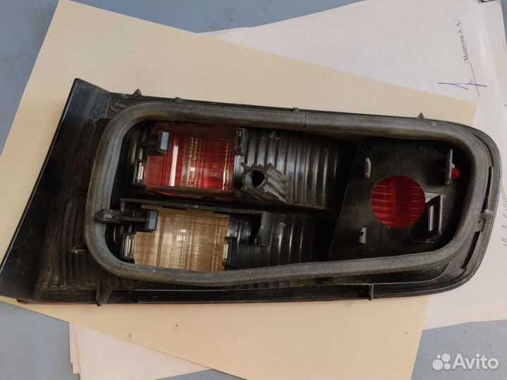 Фонарь задний левый внутренний Рено Лагуна 2 х/б