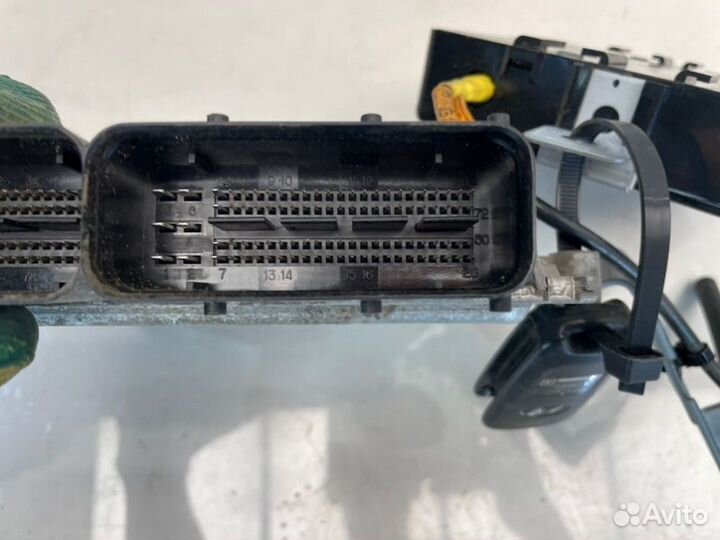 Блок управления двс Hyundai Ix35 LM G4KD 2011