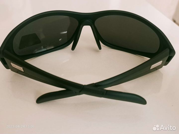 Солнцезащитные очки polarised