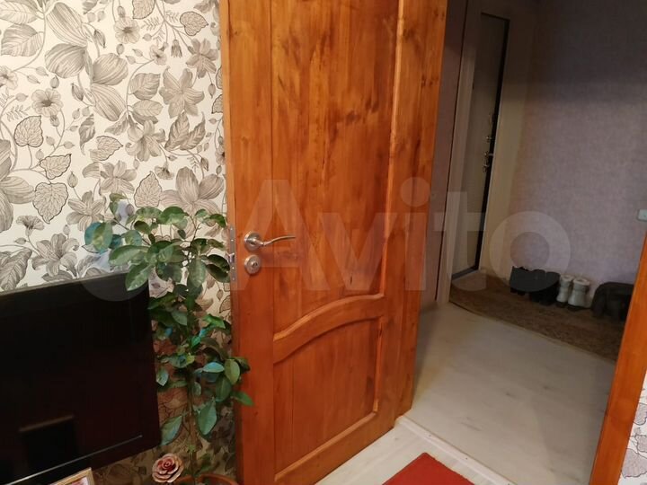 2-к. квартира, 43 м², 1/2 эт.