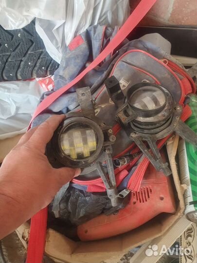 Противотуманные фары