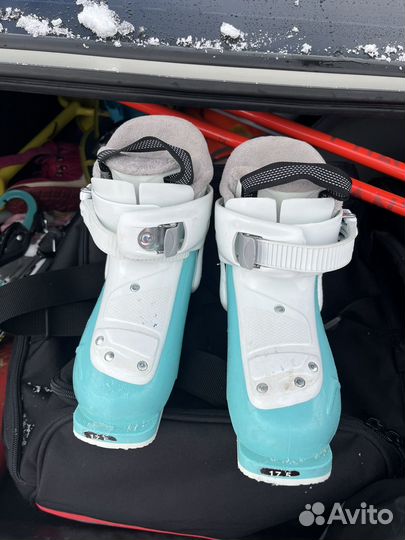 Горнолыжные ботинки детские