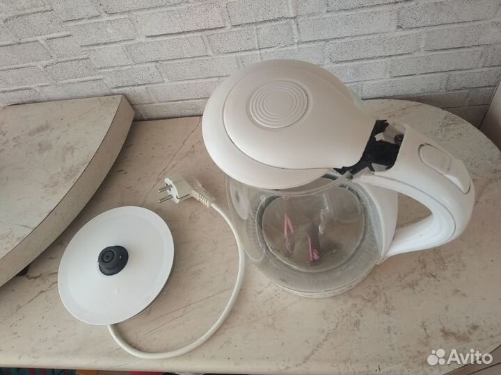 Чайник электрический на запчасти