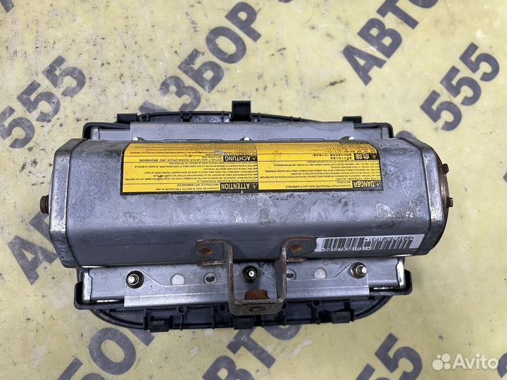 Подушка безопасности пассажира Toyota Vitz