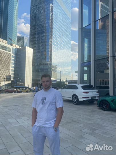 Водитель, охранник