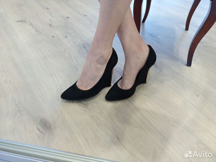 Туфли черные из искусственной замши