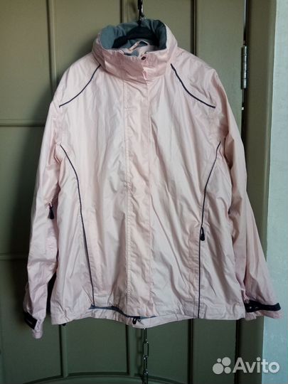 Ветровка женская