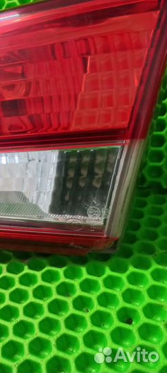 Фонарь задний внутренний правый Nissan Almera (G15