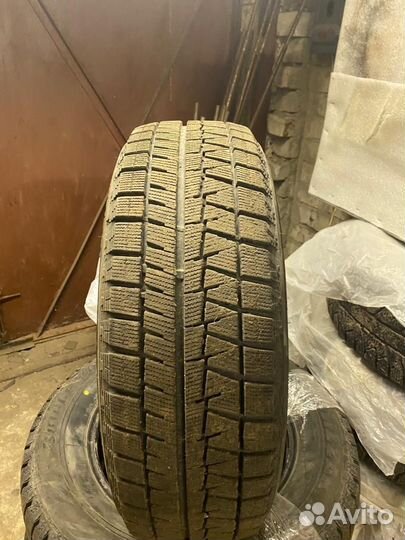Bridgestone Blizzak Revo GZ 215/65 R16 188K