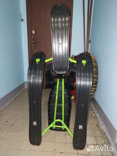 Детский снегокат бу