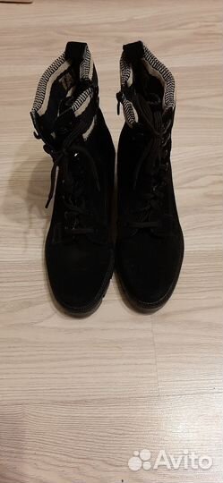 Полусапожки женские 39 размер