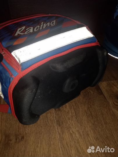 Рюкзаки ранцы школьные