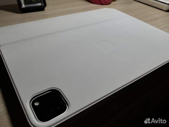 Клавиатура apple Magic keyboard для iPad pro 11
