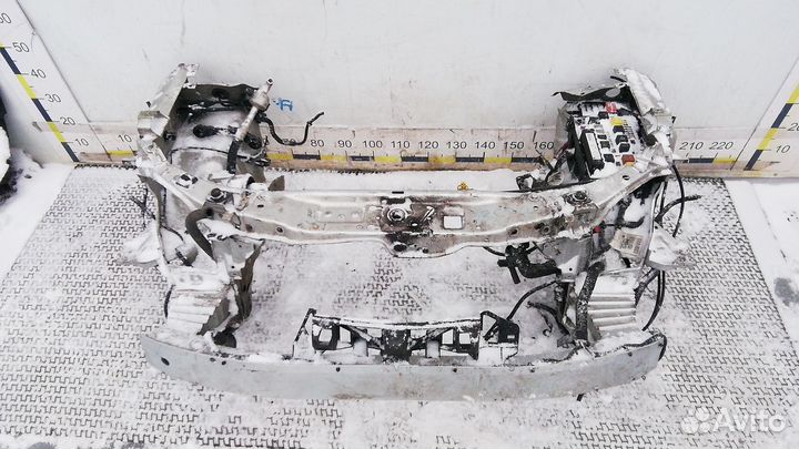 Передняя панель крепления облицовки (телевизор) op