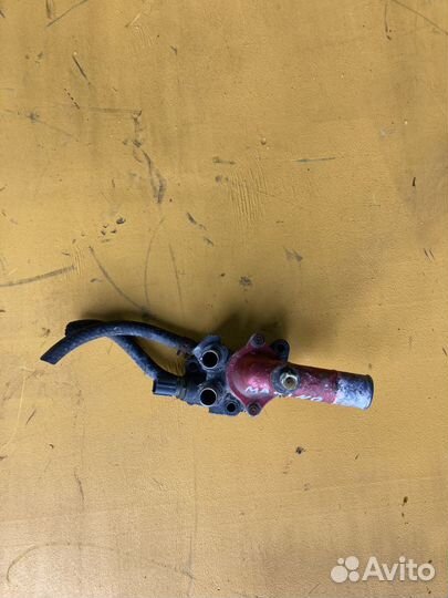 Корпус термостата для Toyota Sprinter Marino