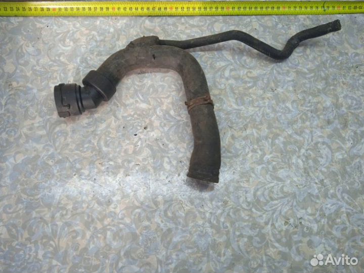 Патрубок радиатора Volkswagen Passat B5 1999