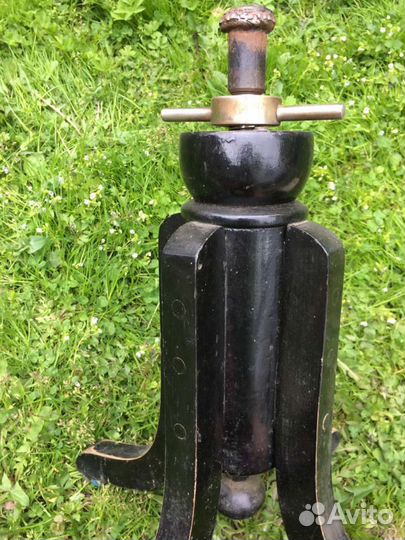 Ножка стула вращающаяся старинная