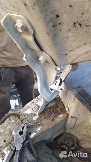 Петли капота Киа Рио 3 Kia Rio 2011-2017 г