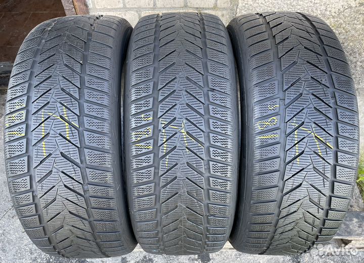 Vredestein Wintrac Xtreme S 225/50 R18
