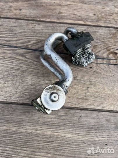 Клапан кондиционера Nissan Qashqai J10 2.0